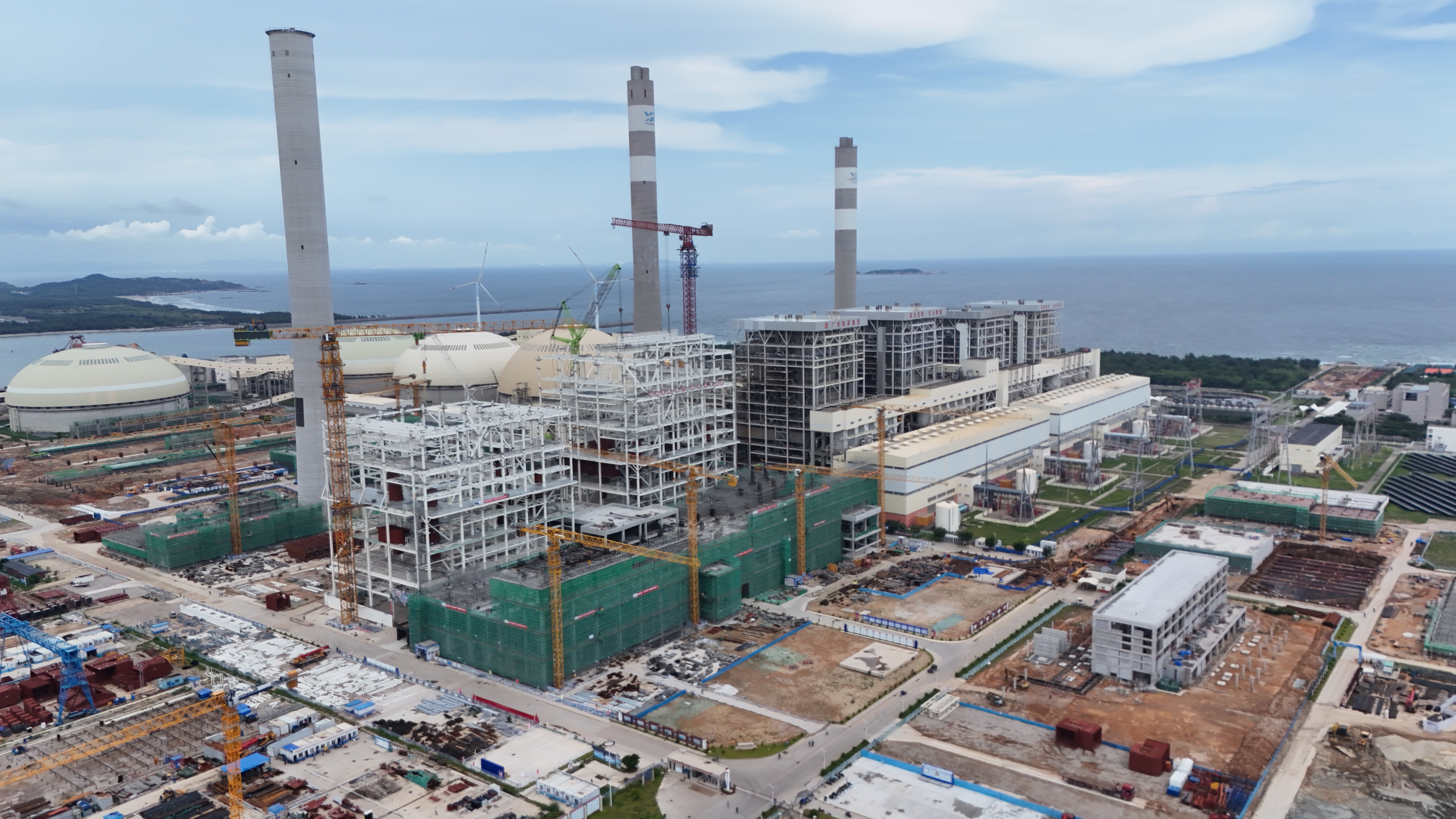 汕尾电厂二期扩建工程建设场景.jpeg