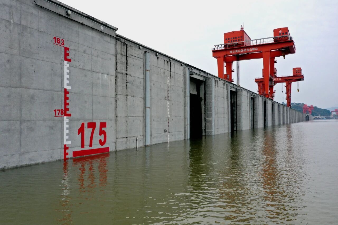 微信图片_2025-10-27_151110_597.jpg 微信图片_2025-10-27_151110_597.jpg