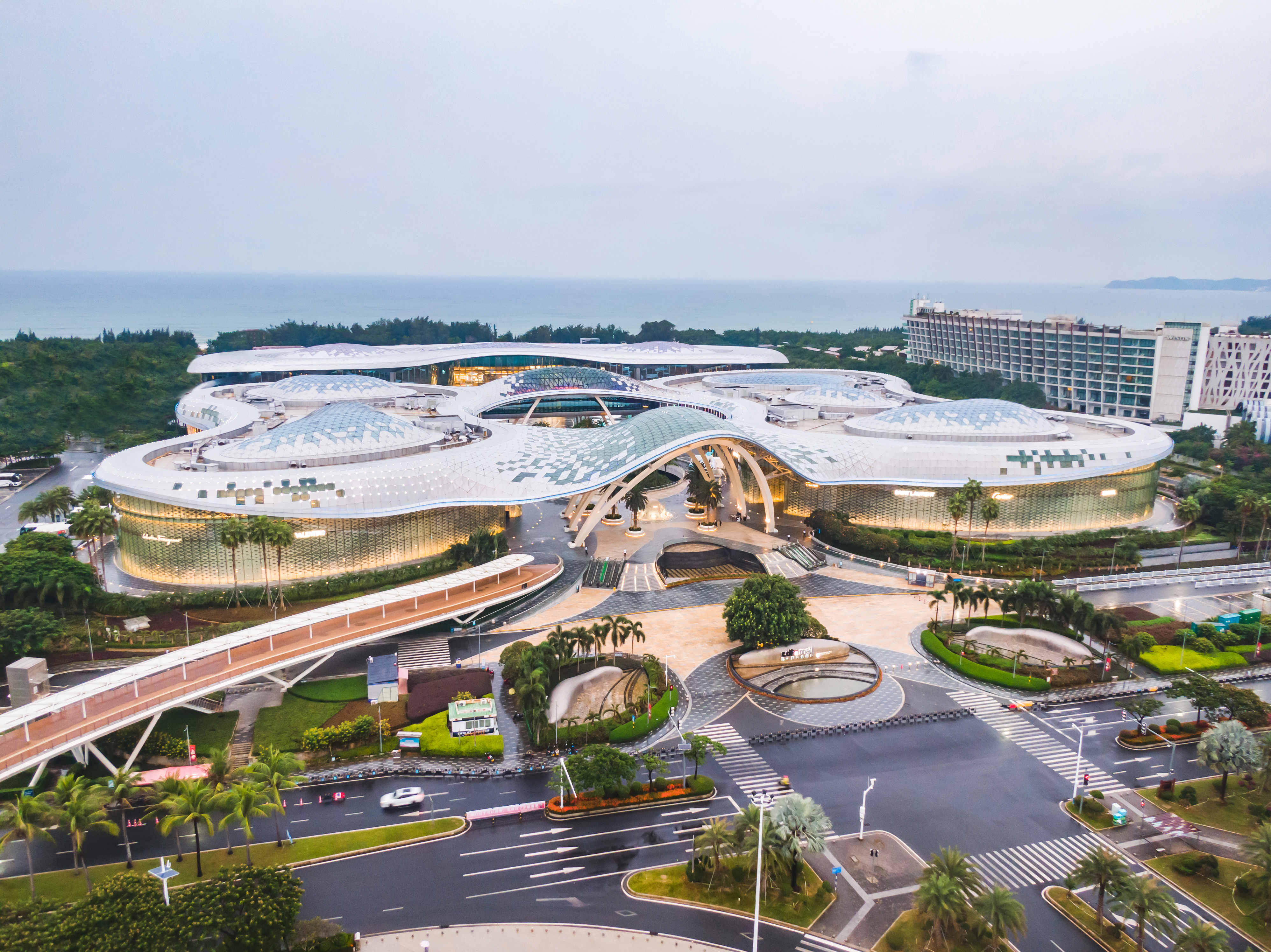 cdf三亚国际免税城_副本.jpg cdf三亚国际免税城_副本.jpg